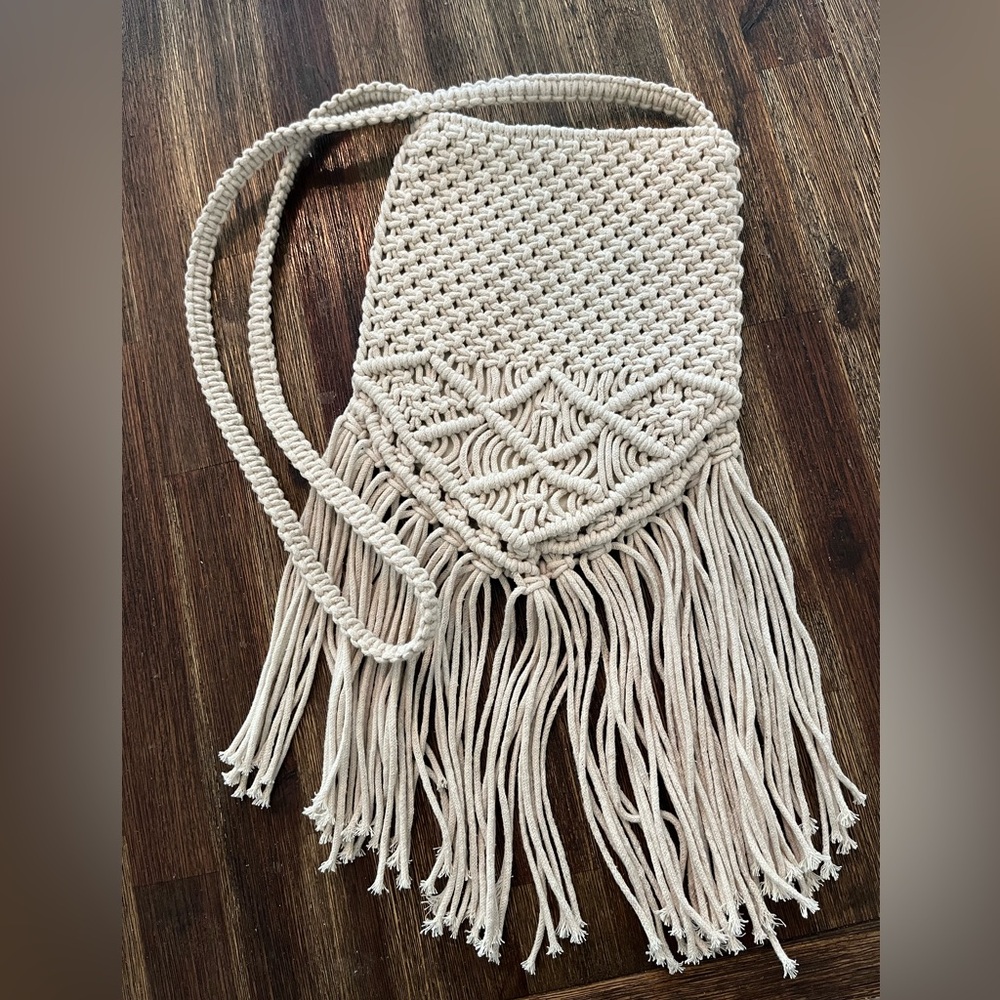 Boho macramé purse NWOT